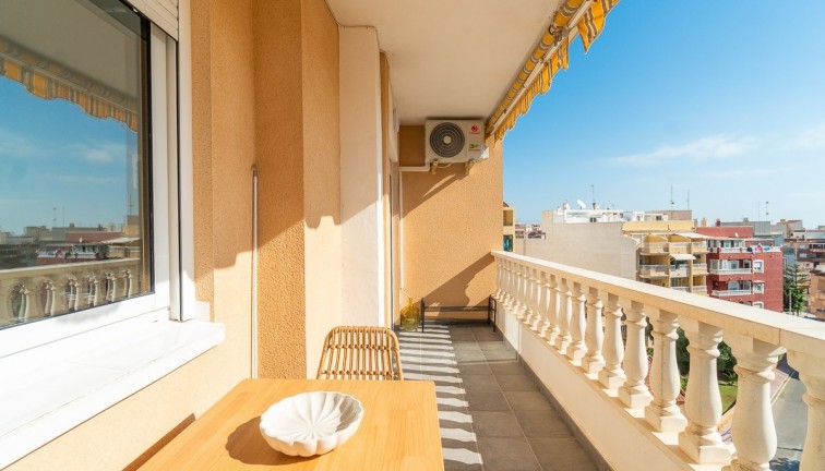 Jälleenmyynti - Asunto - Torrevieja - LA MATA
