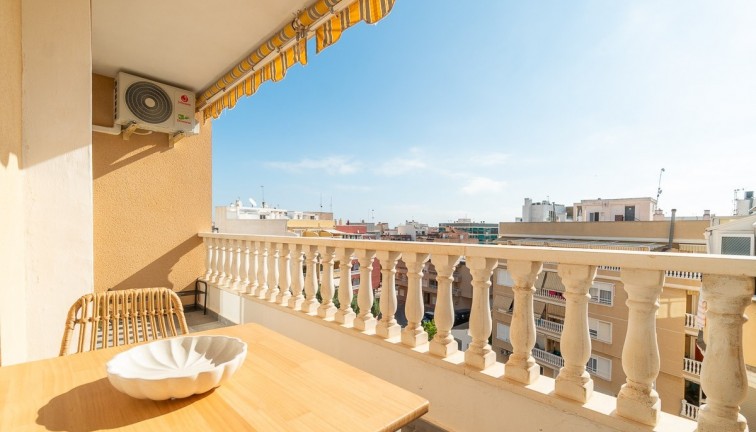 Jälleenmyynti - Asunto - Torrevieja - LA MATA