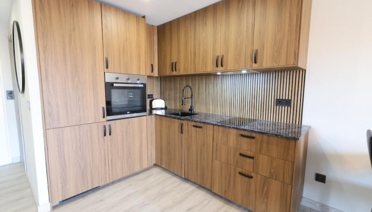 Resale - Apartment - Orihuela Costa - Cabo Roig