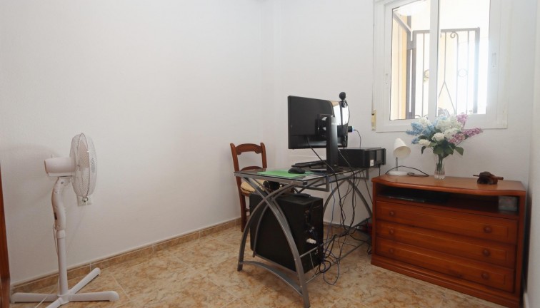 Jälleenmyynti - Asunto - Orihuela Costa - La Ciñuelica - Villa Rosa