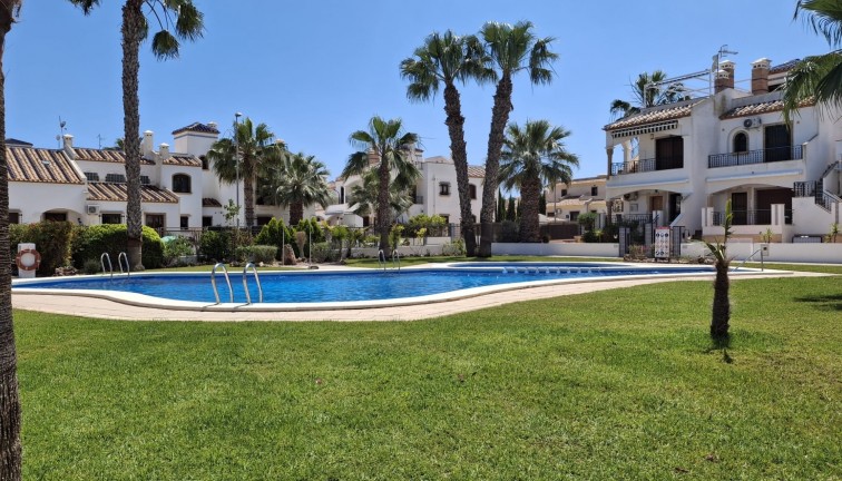 Reventa - Apartamento dúplex - Orihuela Costa - Villamartín