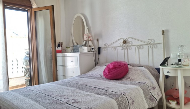 Reventa - Apartamento dúplex - Orihuela Costa - Villamartín