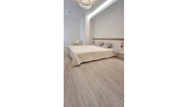 Jälleenmyynti - Duplex-asunto - Torrevieja - Acequion