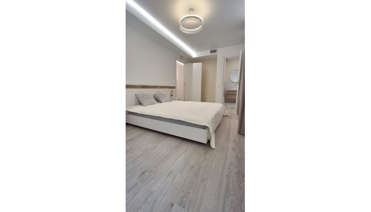 Jälleenmyynti - Duplex-asunto - Torrevieja - Acequion