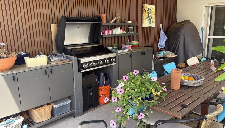 Resale - Chalet - Torrevieja - La Siesta
