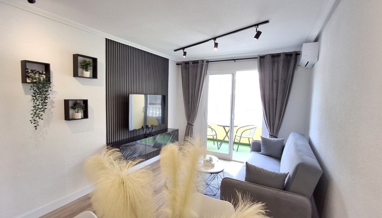Jälleenmyynti - Duplex-asunto - Torrevieja