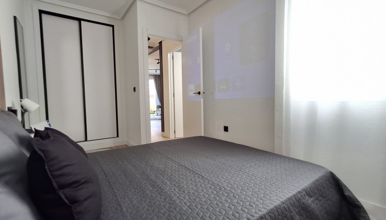 Jälleenmyynti - Duplex-asunto - Torrevieja