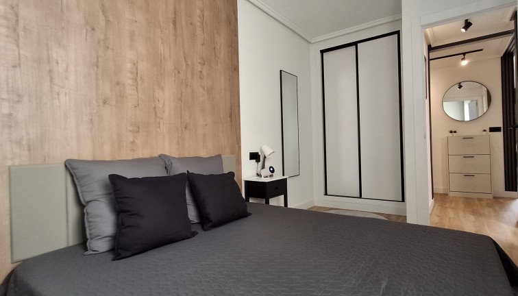 Jälleenmyynti - Duplex-asunto - Torrevieja