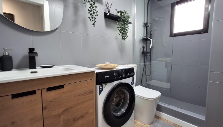 Jälleenmyynti - Duplex-asunto - Torrevieja