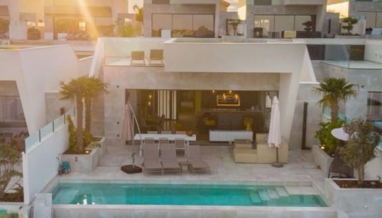 Resale - Chalet - Ciudad quesada