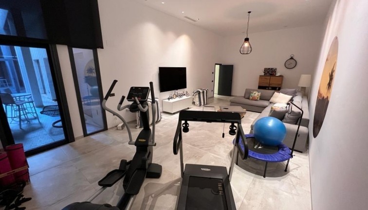 Resale - Chalet - Ciudad quesada