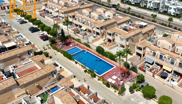 Jälleenmyynti - Duplex-asunto - Los Altos