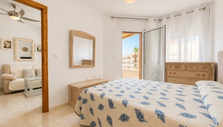 Jälleenmyynti - Asunto - Dehesa de campoamor - Campoamor