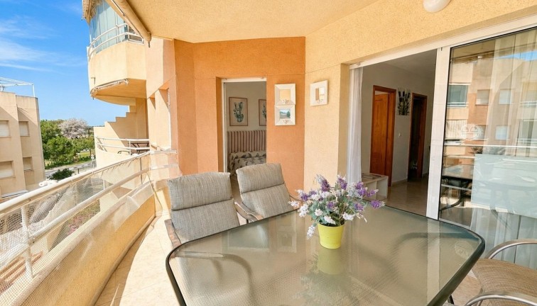 Jälleenmyynti - Asunto - Dehesa de campoamor - Campoamor