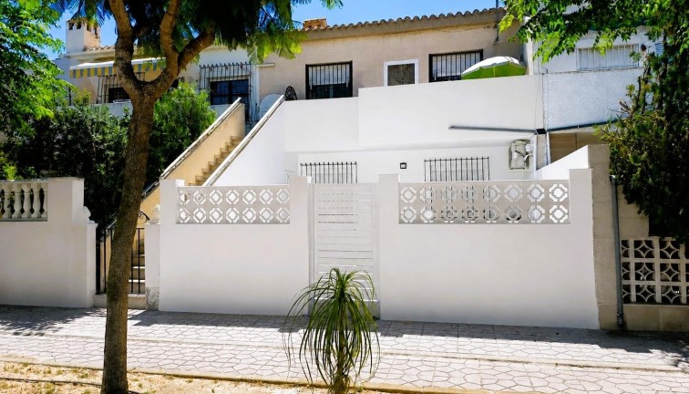 Jälleenmyynti - Bungalow - Orihuela Costa - Cabo Roig