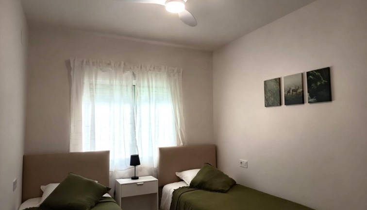 Jälleenmyynti - Bungalow - Orihuela Costa - Cabo Roig