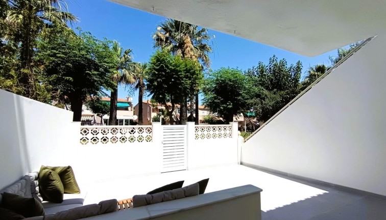 Jälleenmyynti - Bungalow - Orihuela Costa - Cabo Roig