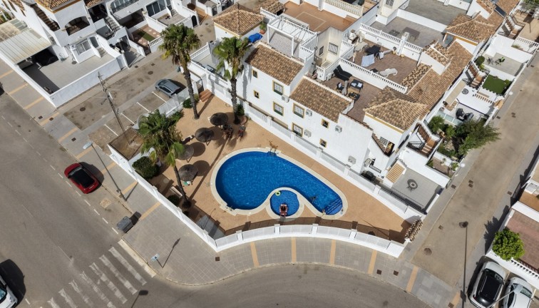Reventa - Apartamento / piso - Entre Naranjos - Vistabella Golf
