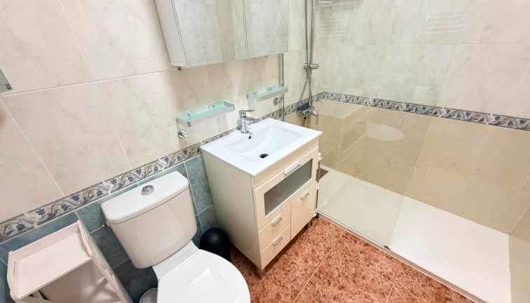 Reventa - Apartamento / piso - Entre Naranjos - Vistabella Golf