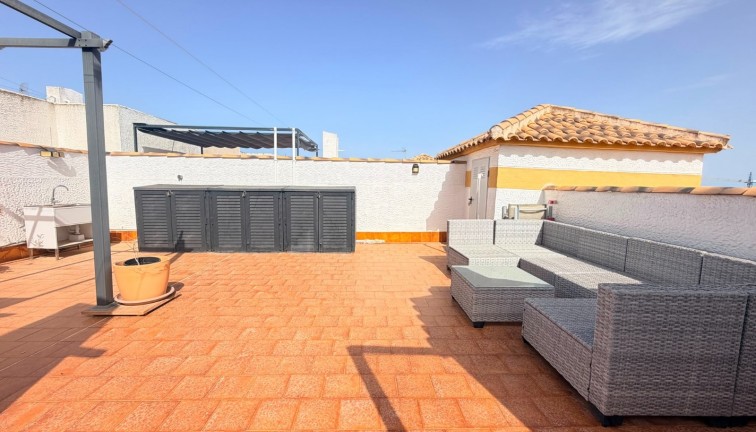Reventa - Apartamento / piso - Entre Naranjos - Vistabella Golf