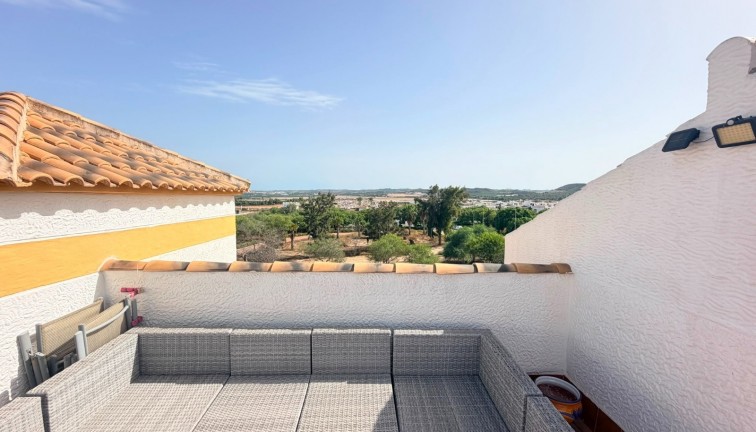Reventa - Apartamento / piso - Entre Naranjos - Vistabella Golf