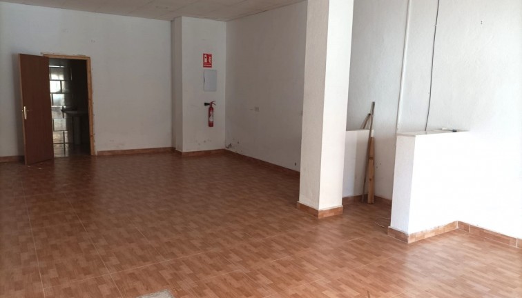 Reventa - - COMMERCIAL PREMISES - Torrevieja