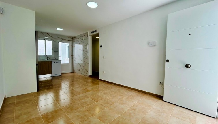 Jälleenmyynti - Bungalow - La Siesta - El Salado - Torreta - La Siesta