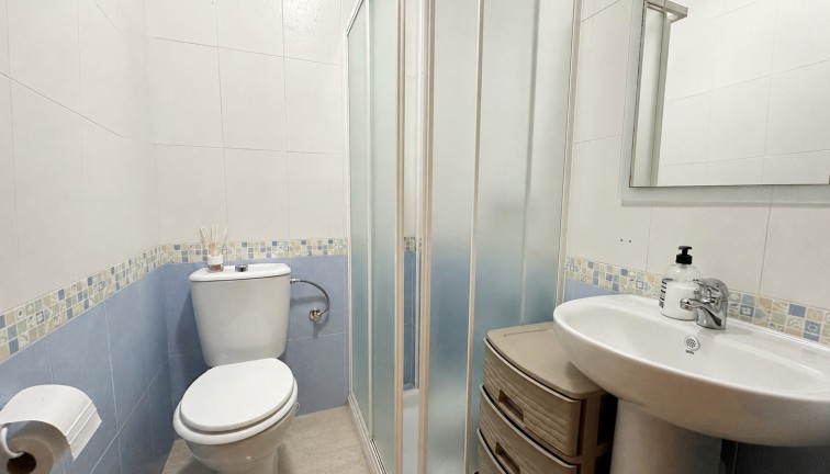 Resale - Bungalow - Torrevieja - Los Altos