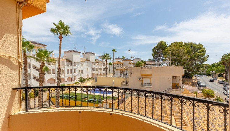 Resale - Apartment - Orihuela - Villamartín