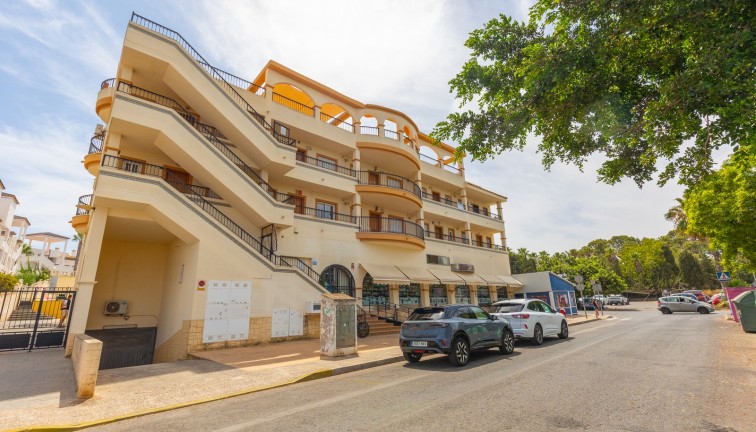 Resale - Apartment - Orihuela - Villamartín