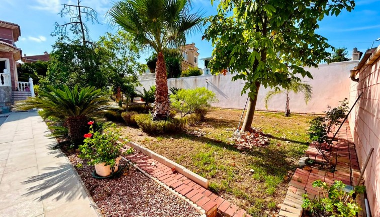 Jälleenmyynti - Erillistalo - Orihuela - Los Balcones
