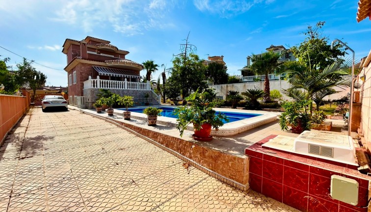 Jälleenmyynti - Erillistalo - Orihuela - Los Balcones