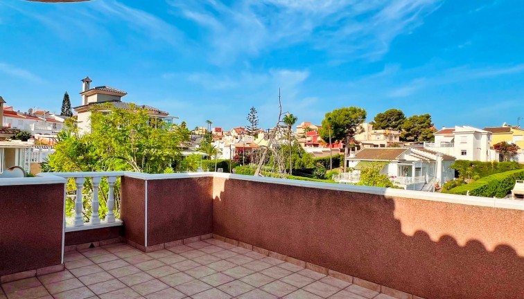 Jälleenmyynti - Erillistalo - Orihuela - Los Balcones