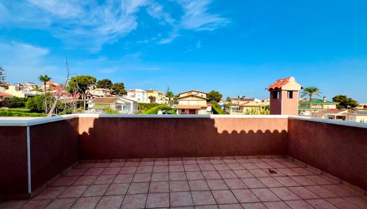 Jälleenmyynti - Erillistalo - Orihuela - Los Balcones