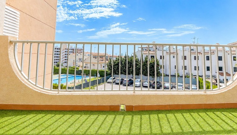 Resale - Apartment - Orihuela Costa - Cabo Roig