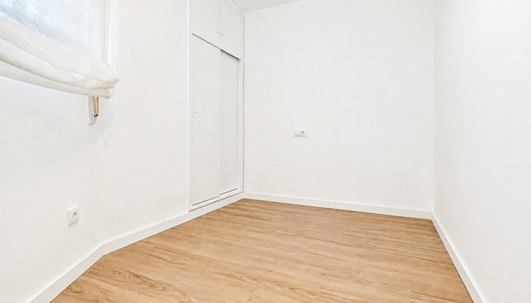 Resale - Apartment - Orihuela Costa - Cabo Roig