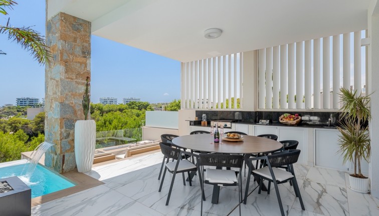 Resale - Chalet - Las Colinas