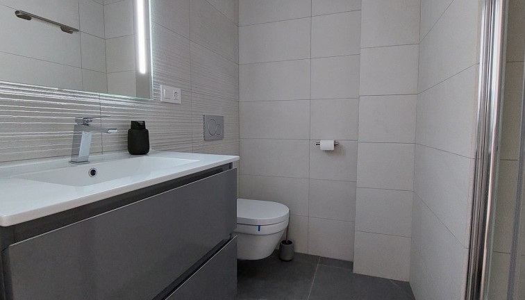Reventa - Apartamento / piso - Torrevieja - Los Balcones