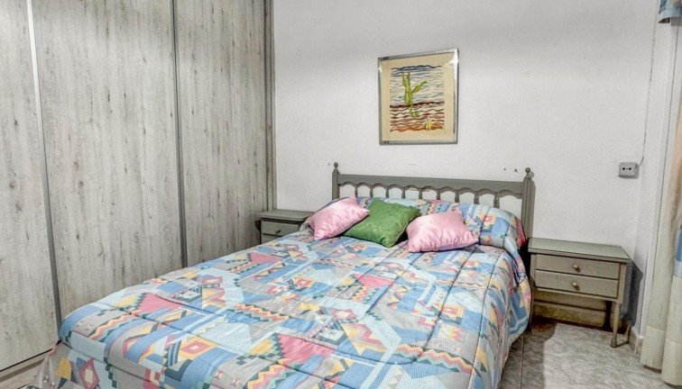 Resale - Apartment - Torrevieja - Playa de los Locos