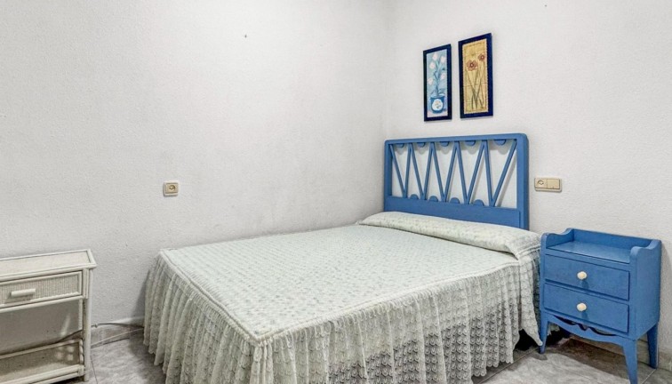 Resale - Apartment - Torrevieja - Playa de los Locos