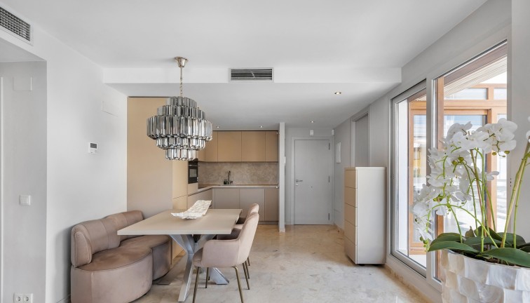 Resale - Apartment - Torrevieja - Punta Prima