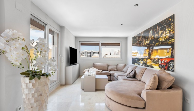 Resale - Apartment - Torrevieja - Punta Prima
