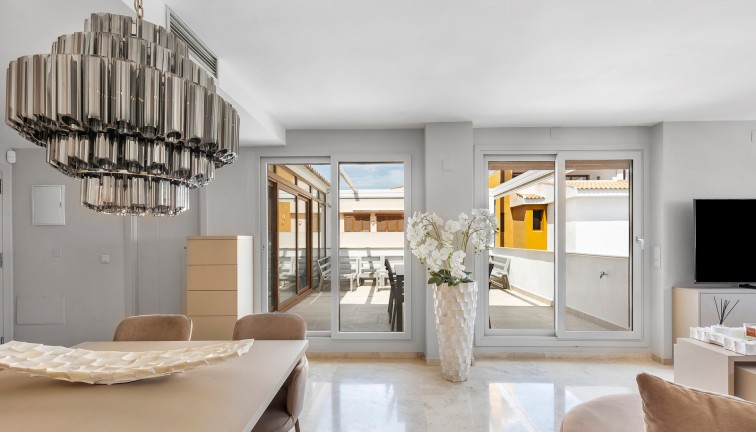 Resale - Apartment - Torrevieja - Punta Prima