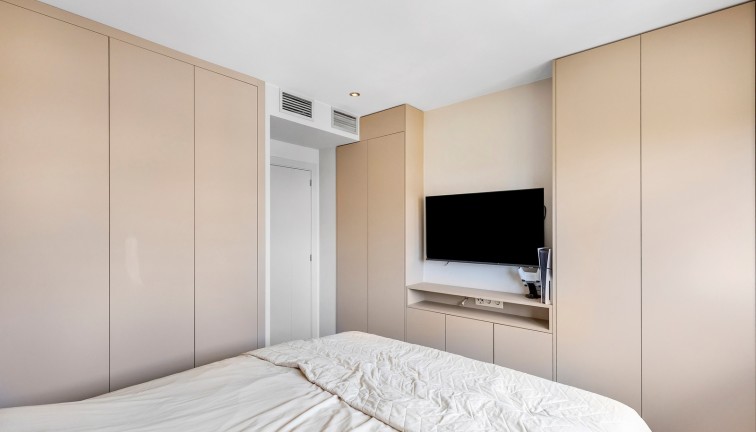 Resale - Apartment - Torrevieja - Punta Prima