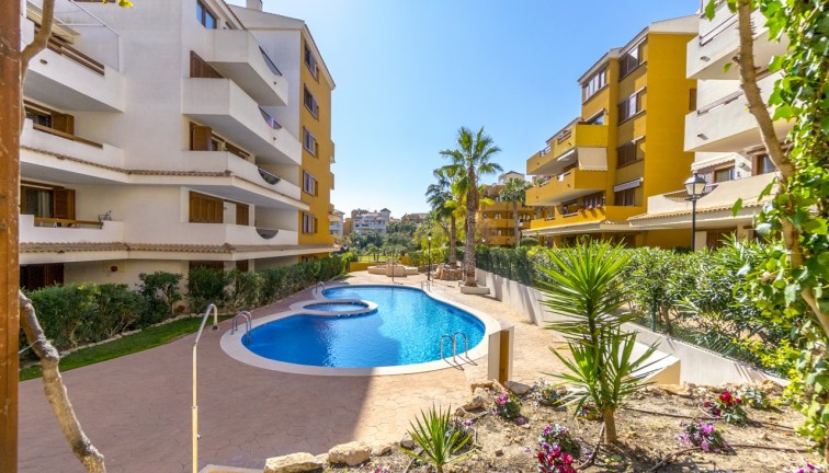 Resale - Apartment - Torrevieja - Punta Prima