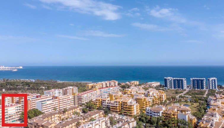 Återförsäljning - Lägenhet - Torrevieja - Punta Prima