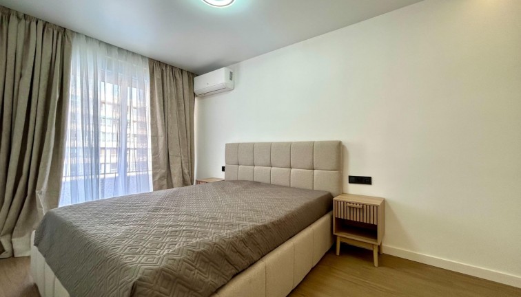 Återförsäljning - Lägenhet - Torrevieja - Punta Prima