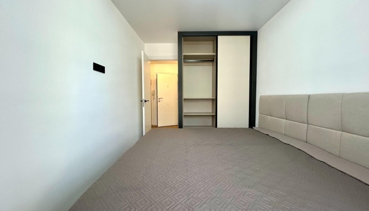 Återförsäljning - Lägenhet - Torrevieja - Punta Prima