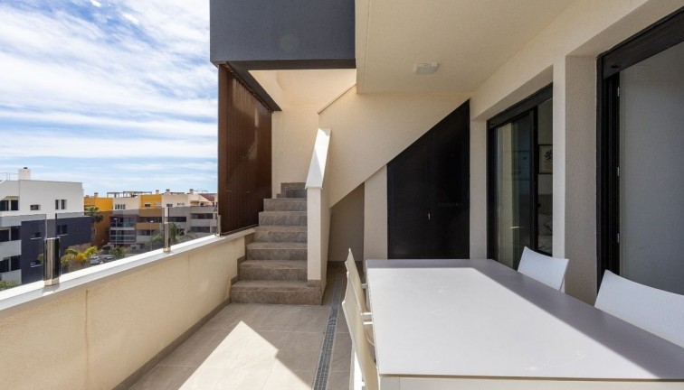 Resale - Apartment - Top Floor Apartment - Playa Flamenca
