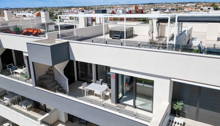 Resale - Apartment - Top Floor Apartment - Playa Flamenca